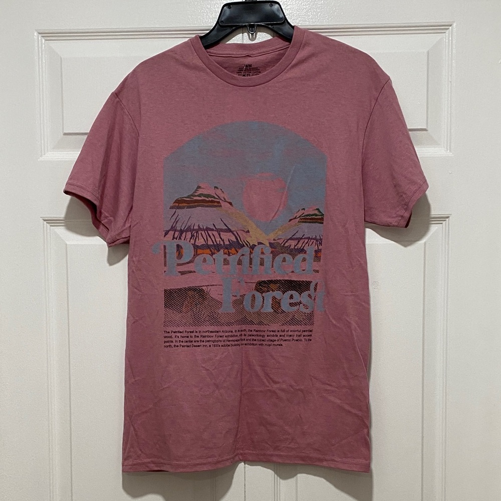 Women’s Petrified Forest Graphic T-Shirt - Pink